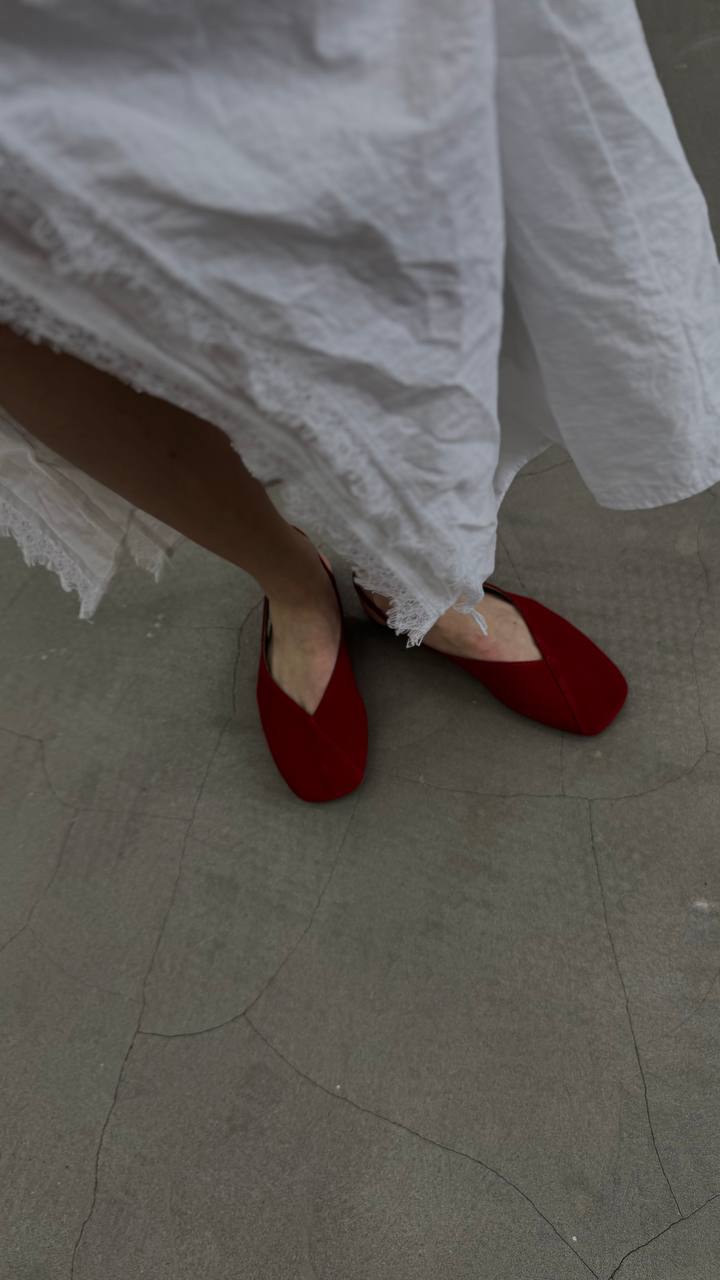 Код 3156 червоний