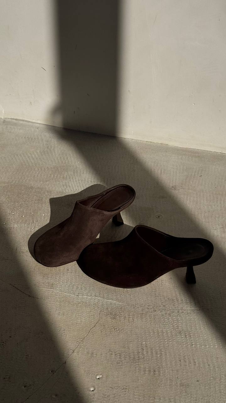 Код VEK1001 коричневий