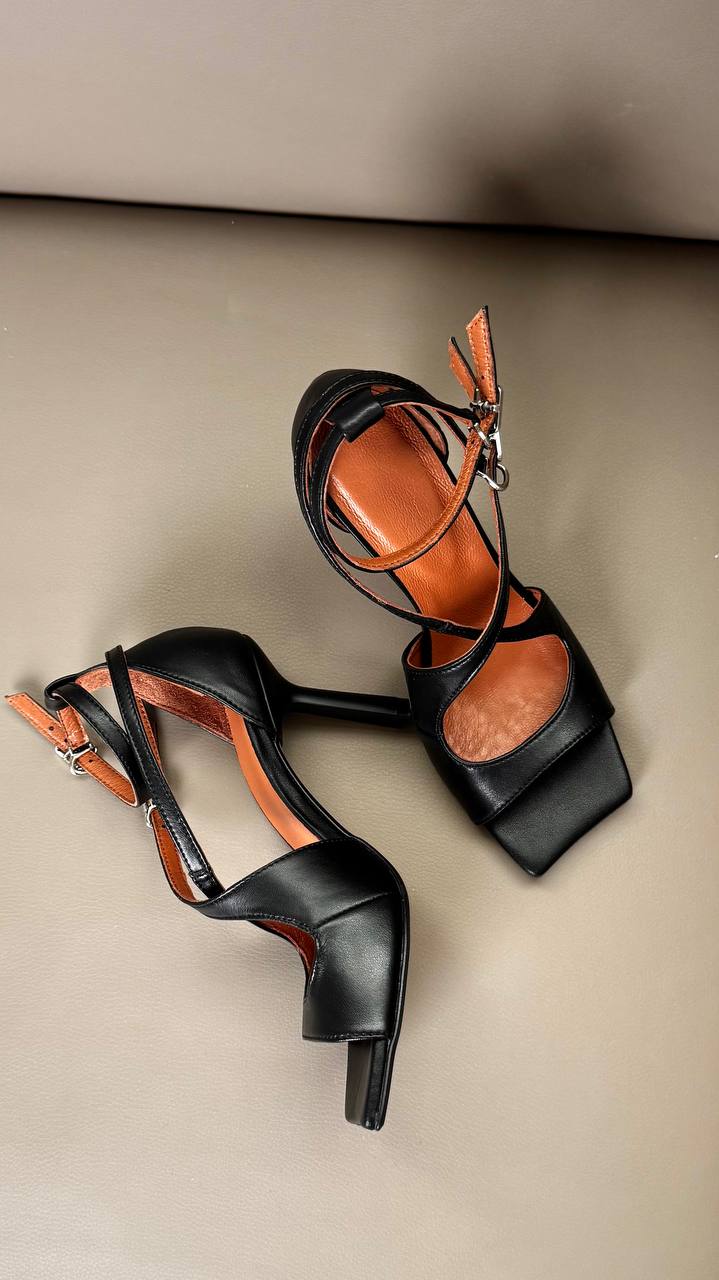 Код ZM1006 чорний