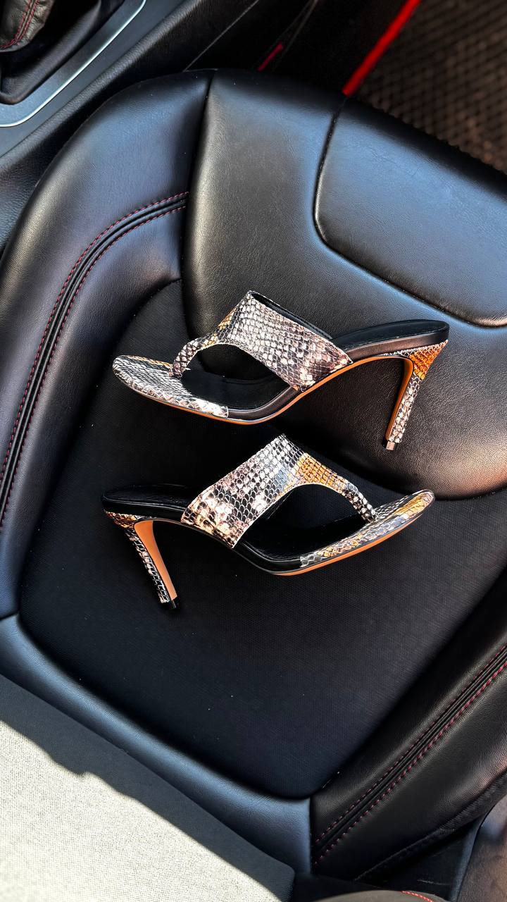 Код 3244 змія